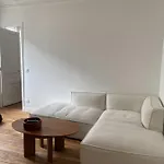 Newly Renovated Love Nest Near Montmartre